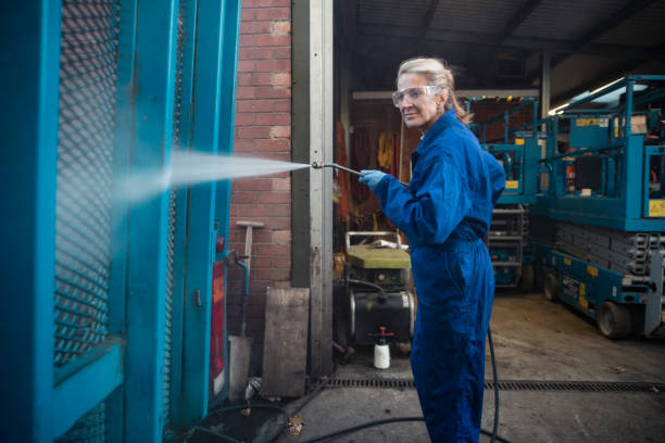 Best Oil Spill Cleanup  in Briarcliff Manor, NY