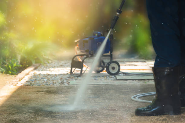 Playground Equipment Cleaning in Briarcliff Manor, NY